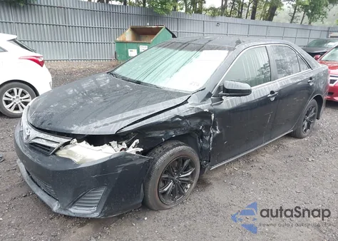 2013 Toyota Camry Le z USA, uszkodzony, nr VIN 4T4BF1FK5DR280939